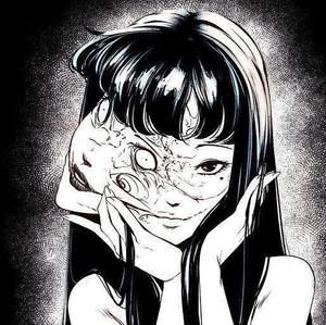 Meet your Posher, Layla